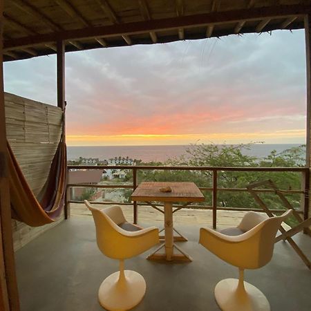Апартаменти Altavista Casa De Huespedes Вічайїто Екстер'єр фото